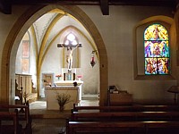 Nef et choeur de la chapelle du Landeron