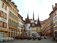 La place des Halles de Neuchâtel