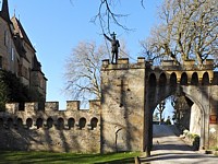 Le château de Gorgier, entrée