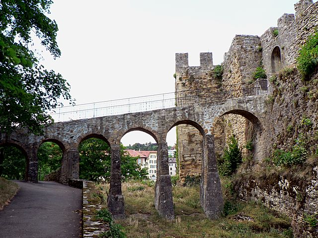 L'aqueduc du chteau