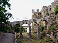 L'aqueduc du chteau de Neuchtel