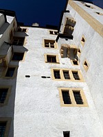 façade est du château de Neuchâtel