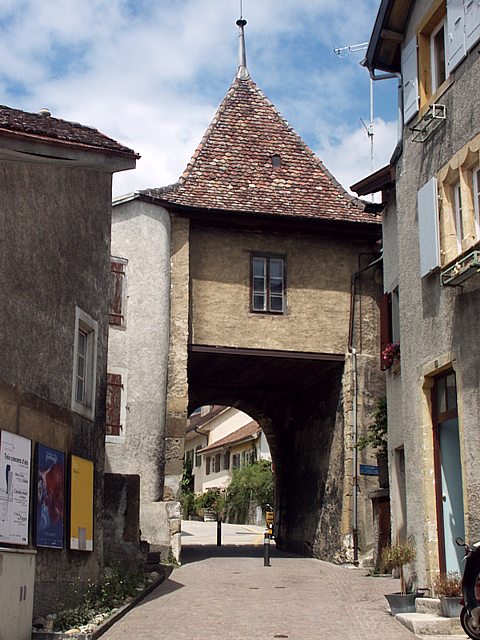 La porte des Vermondins de Boudry