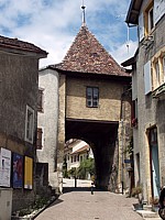 Porte des Vermondins à Boudry