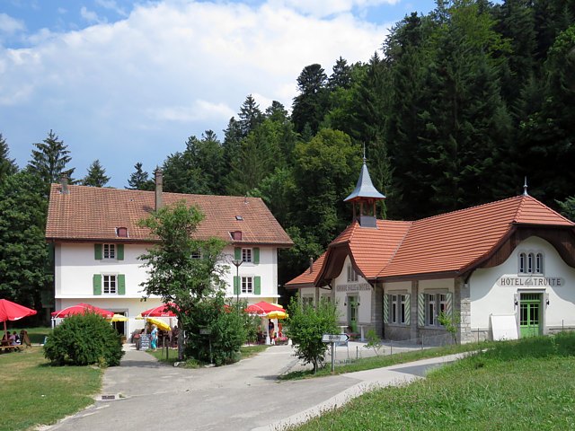 Restaurant "la truite"  Champ-du-Moulin