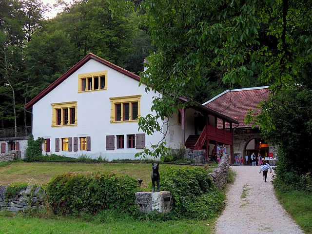 Maison Rousseau à Champ-du-Moulin