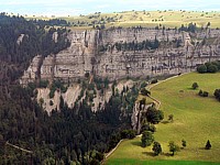 le Creux-du-Van vu d'avion
