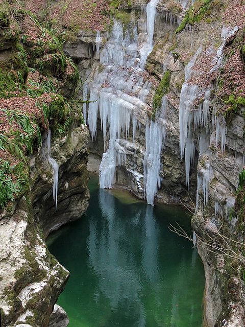 Gorges de l'Areuse en hiver
