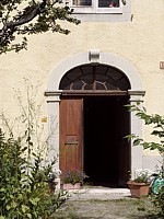 Porte d'une ancienne ferme