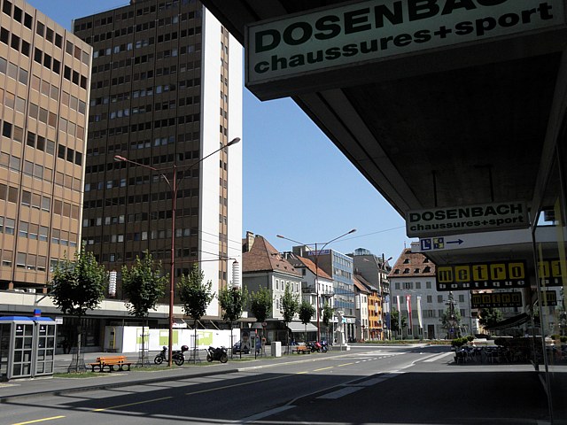 Avenue Lopold-Robert, la Chaux-de-Fonds