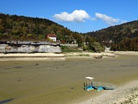 Le lac des Brenets à sec