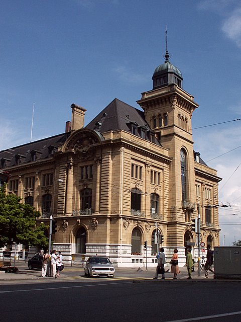 Btiment de la Poste  Neuchtel