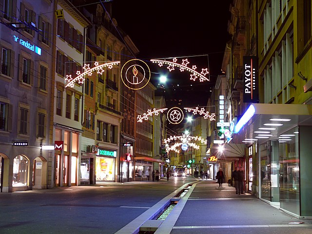 Ambiance de Noël à la Rue du Seyon