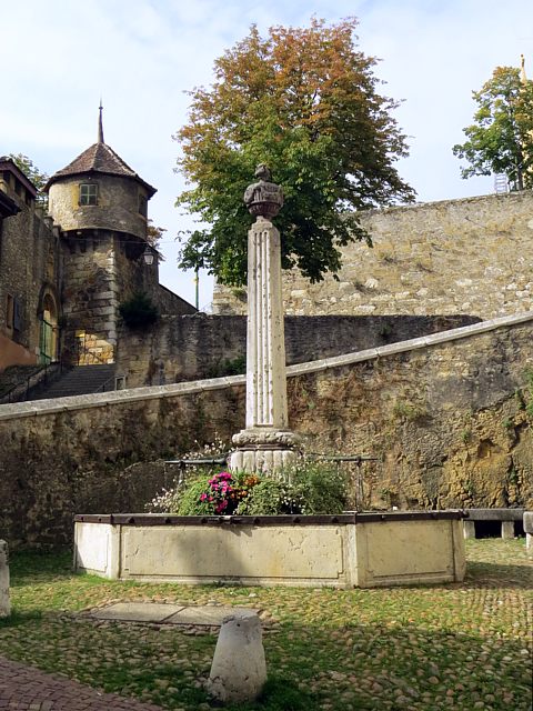 Fontaine Louis XV à Neuchâtel