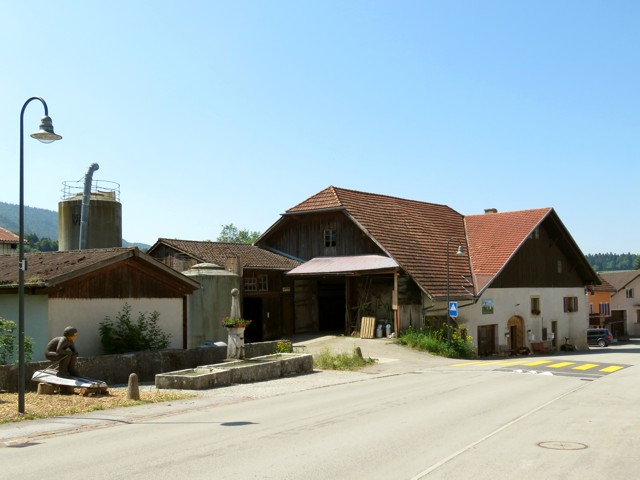 Le Pquier dans le Val-de-Ruz