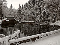 Le barrage de la source